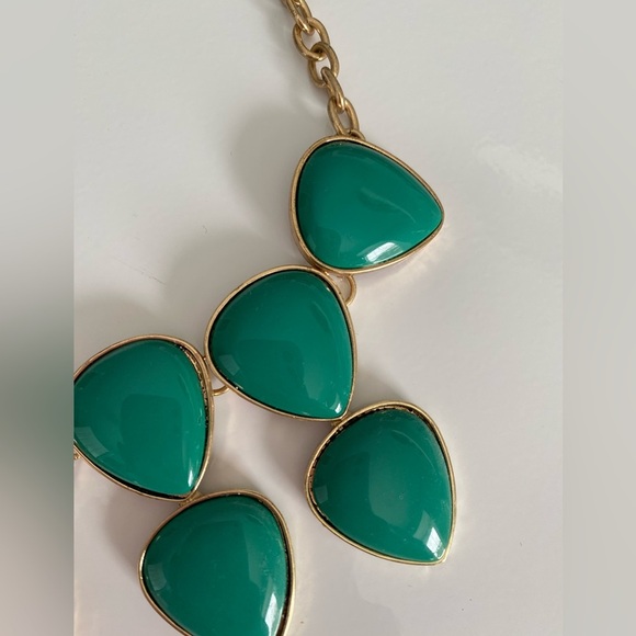 Chunky Green Beaded Necklace - Picture 2 of 4